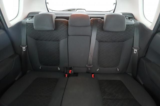 Peugeot 3008 image 6