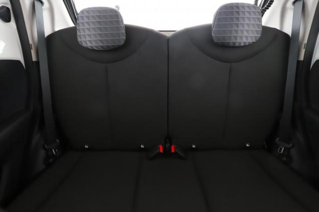 Peugeot 108 image 2