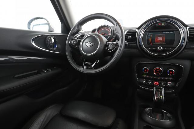 Mini Clubman image 7