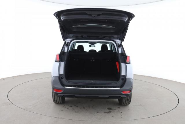 Peugeot 5008 image 5