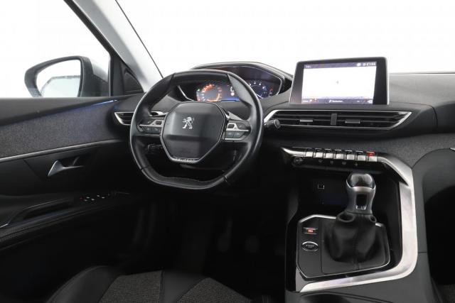 Peugeot 5008 image 7