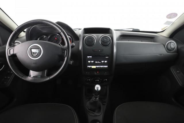 Dacia Duster image 6
