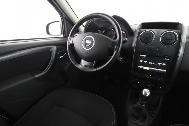 Dacia Duster image 4