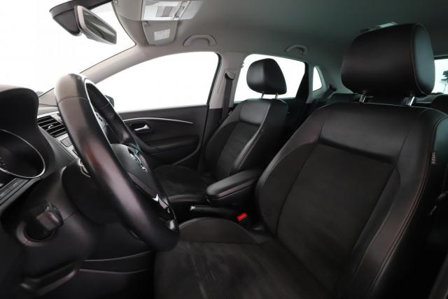 Volkswagen Polo image 6