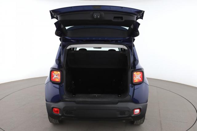 Jeep Renegade image 7