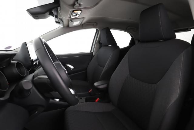 Toyota Yaris image 8