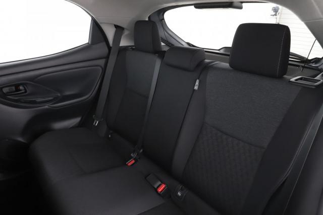 Toyota Yaris image 2