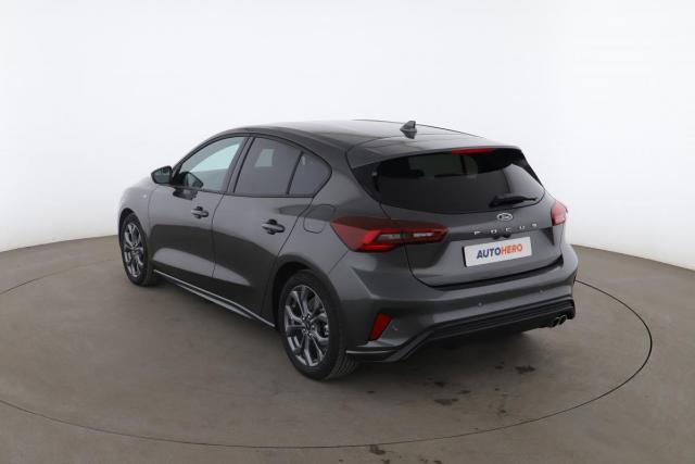 Ford Focus image 7