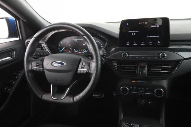 Ford Focus image 6