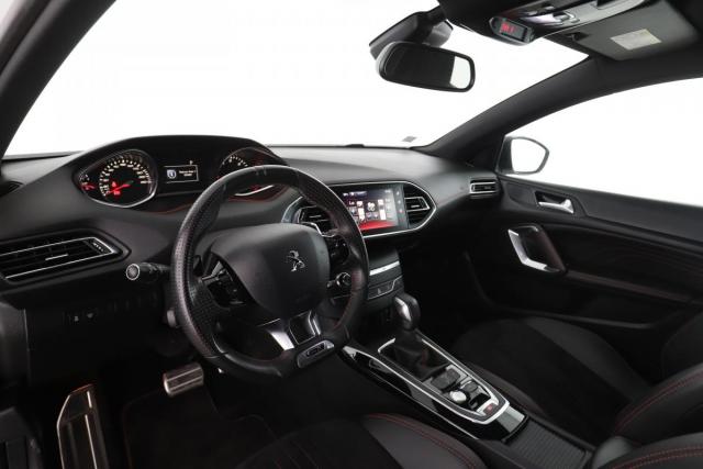 Peugeot 308 image 6
