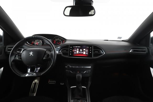 Peugeot 308 image 9