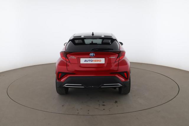 Toyota C-Hr image 6