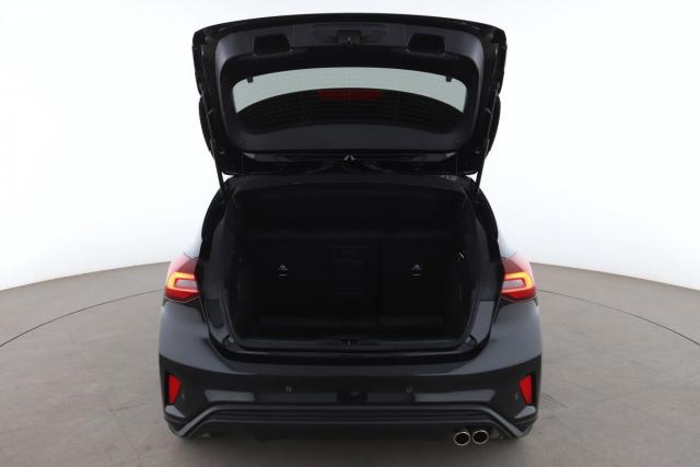 Ford Focus image 8