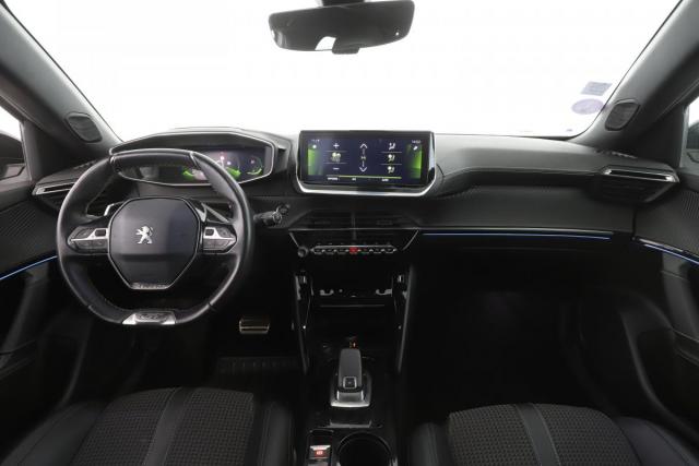 Peugeot 2008 image 6