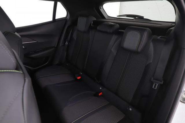 Peugeot 2008 image 5