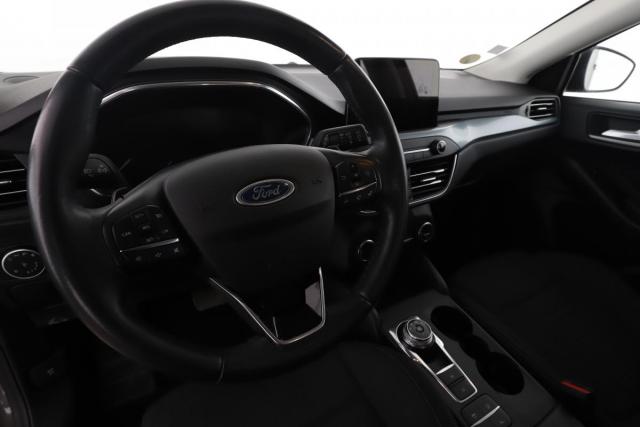 Ford Focus image 6