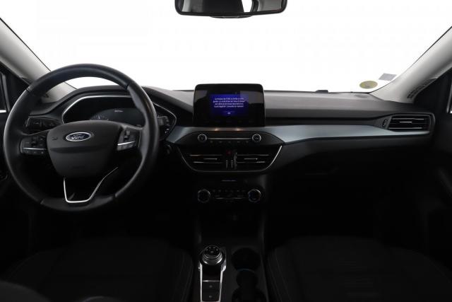 Ford Focus image 9