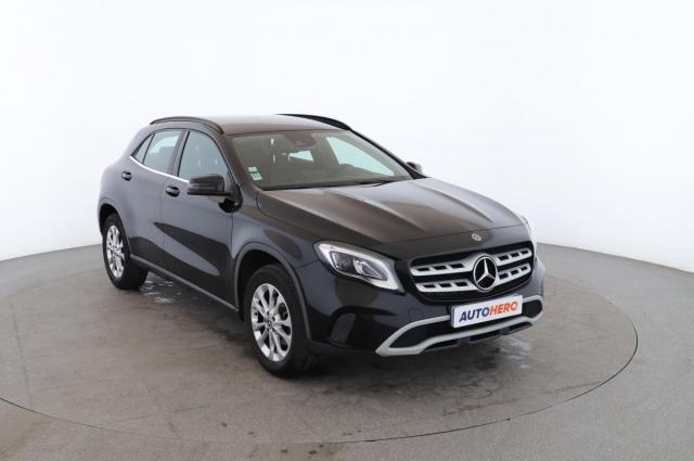 Mercedes Benz Gla image 1