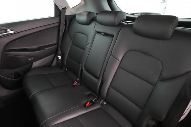 Hyundai Tucson image 8