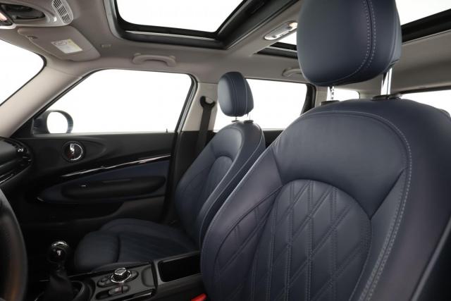 Mini Clubman image 4