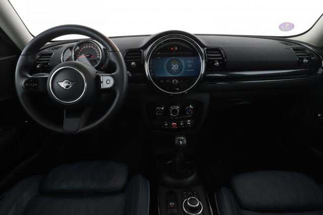 Mini Clubman image 9