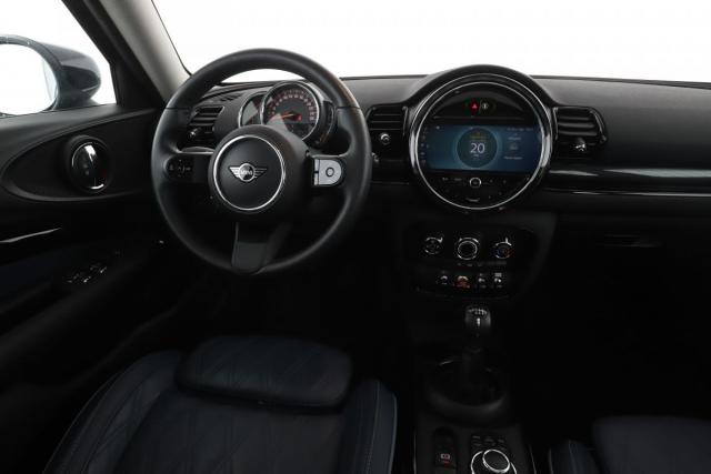 Mini Clubman image 7