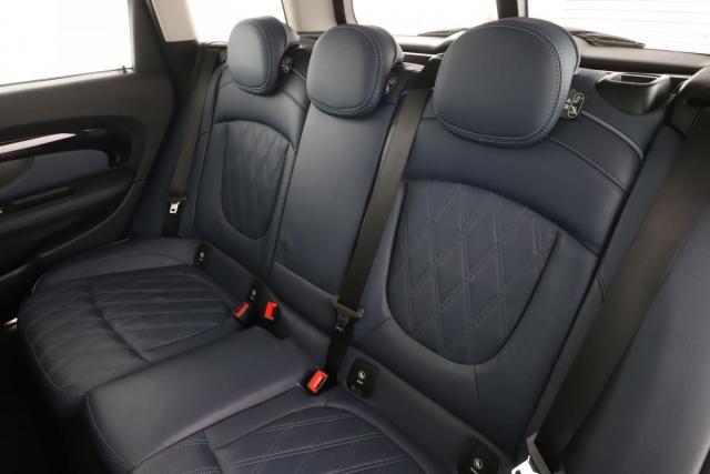 Mini Clubman image 5