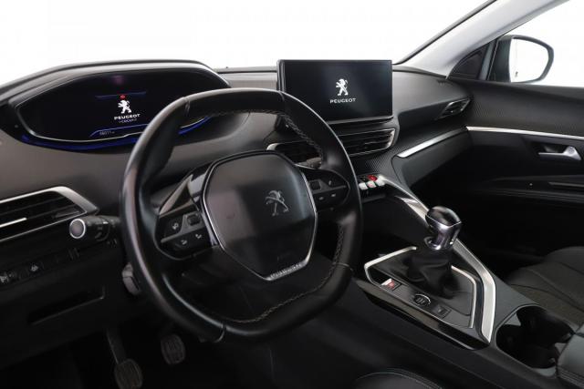 Peugeot 5008 image 4