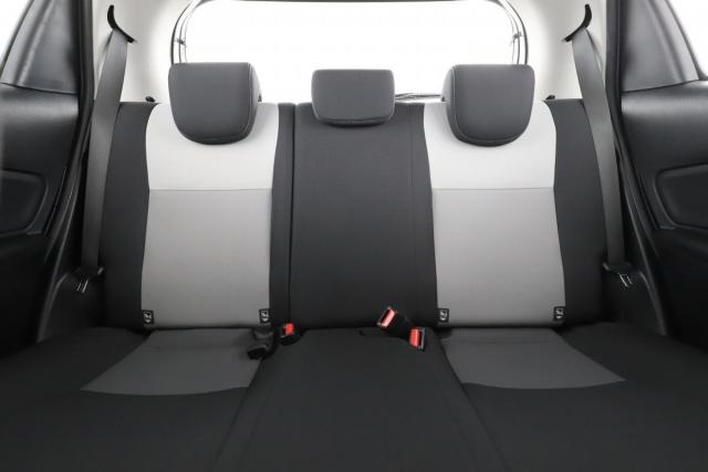 Toyota Yaris image 4