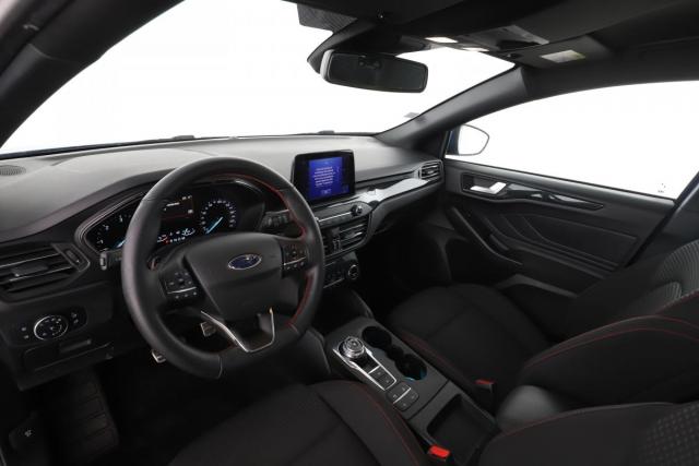 Ford Focus image 2