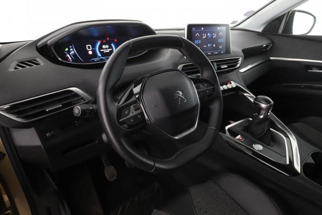 Peugeot 5008 image 6
