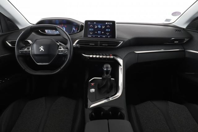 Peugeot 5008 image 8