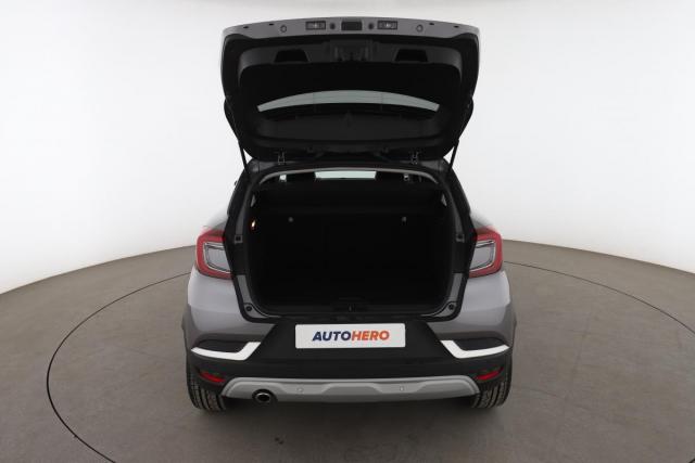 Renault Captur image 2