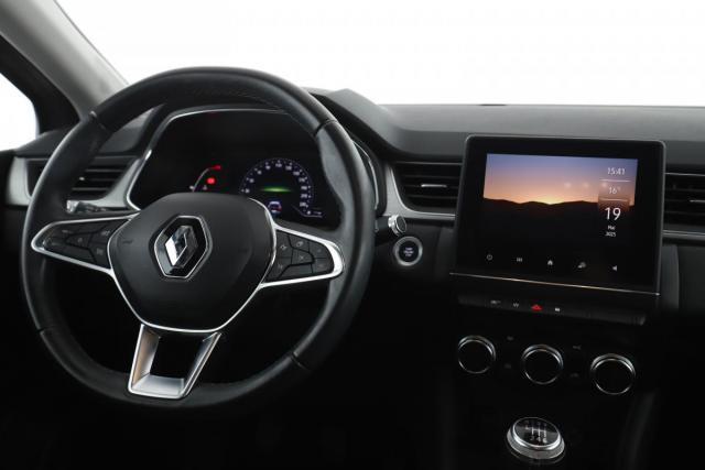 Renault Captur image 1