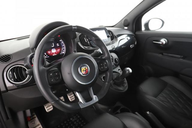 Abarth 500c image 7