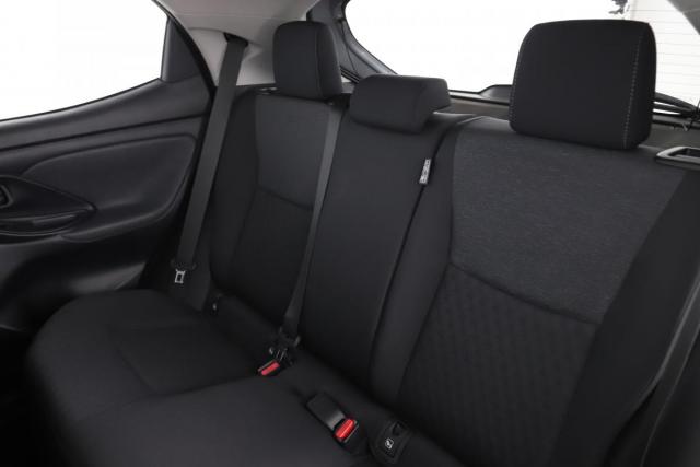 Toyota Yaris image 3