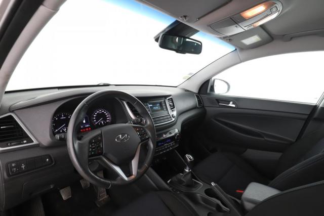 Hyundai Tucson image 3