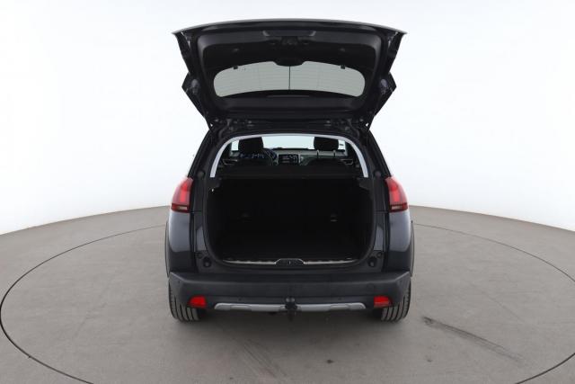 Peugeot 2008 image 2