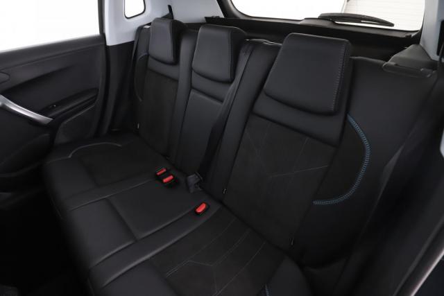 Peugeot 2008 image 6