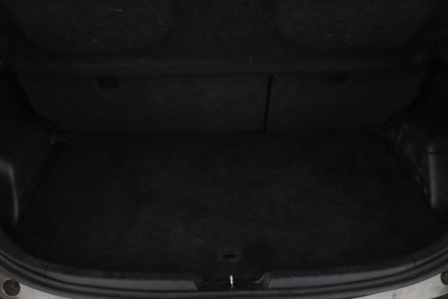 Toyota Yaris image 8