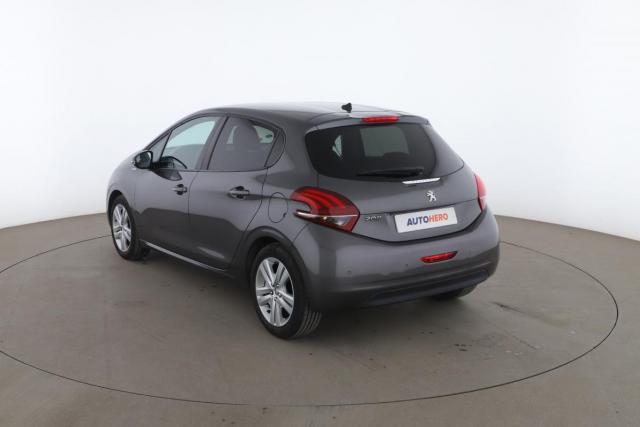 Peugeot 208 image 4