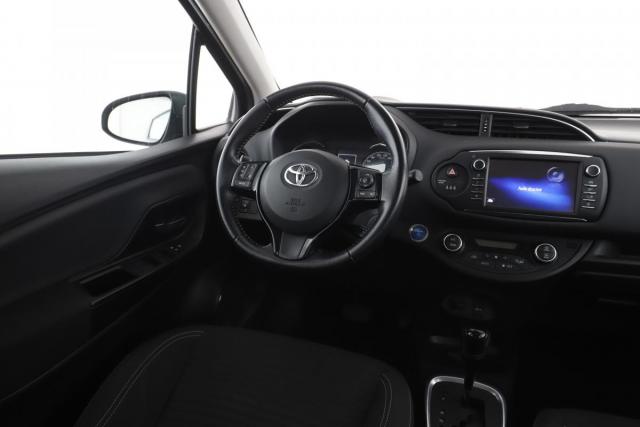 Toyota Yaris image 8