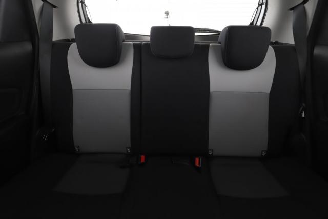 Toyota Yaris image 4