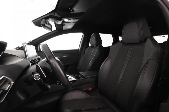 Peugeot 3008 image 1