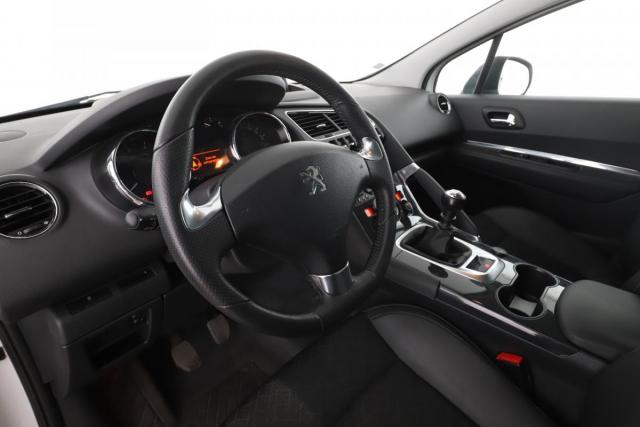 Peugeot 3008 image 3