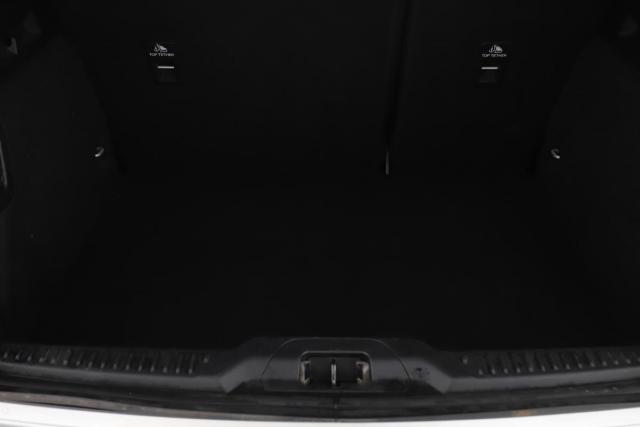 Ford Focus image 5
