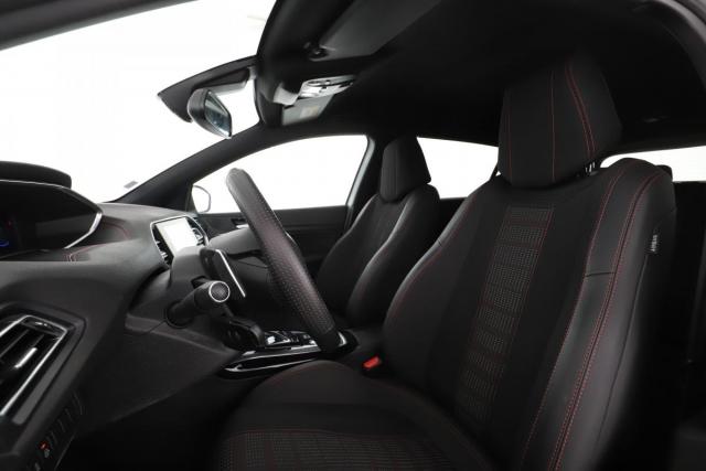 Peugeot 308 image 8