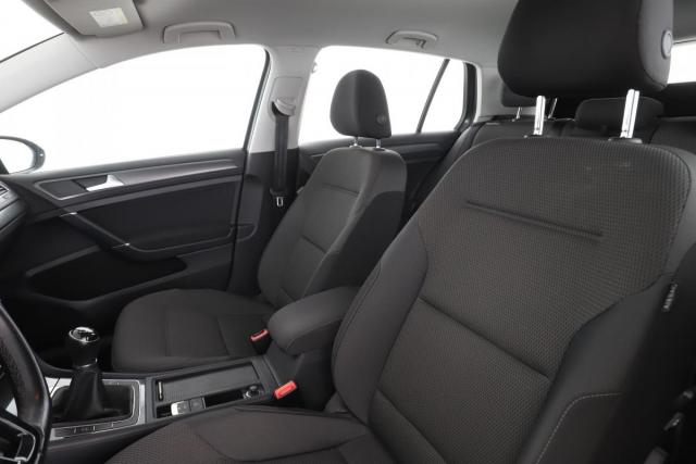 Volkswagen Golf image 1