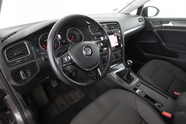 Volkswagen Golf image 2