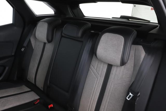 Peugeot 3008 image 3
